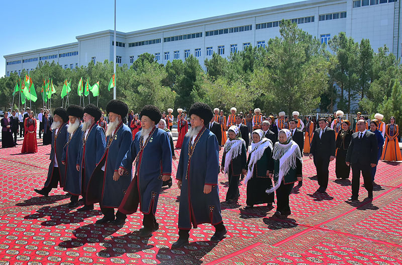 Ýurdumyzyň welaýatlarynda dermanhana pudagy kämilleşdirilýär