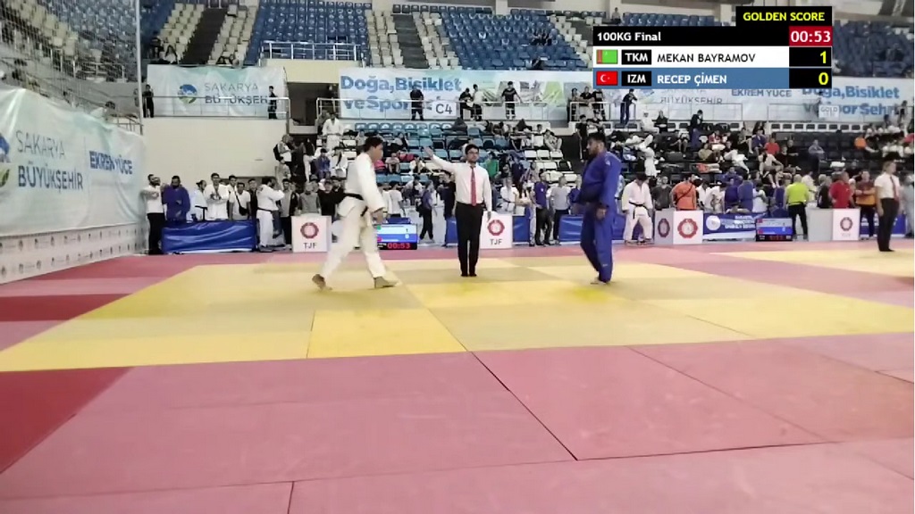 Türkmen dzýudoçy altyn medal gazandy