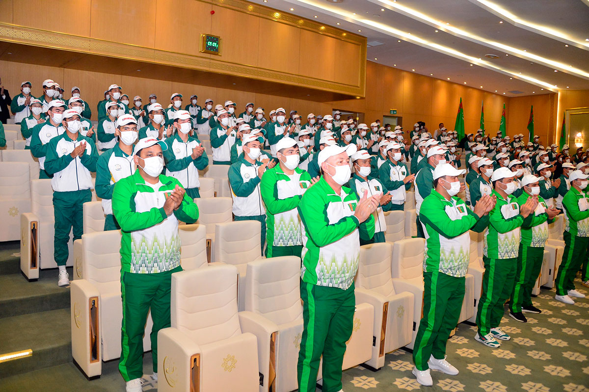 Aşgabatda halkara ýaryşlarda ýeňiji bolan türgenleri sylaglamak dabarasy geçirildi