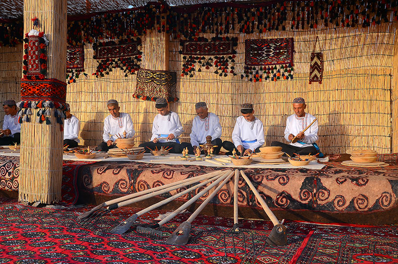 Good luck, the Turkmen caravan of “white gold”!