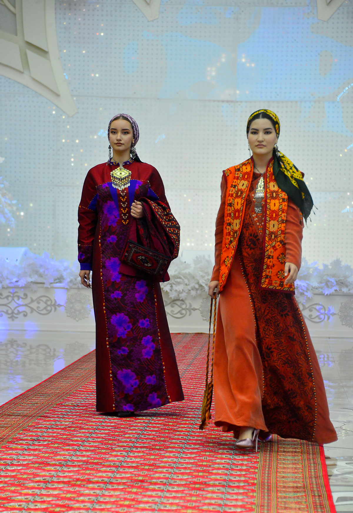 В столице Туркменистана проходит «Неделя моды-2022»