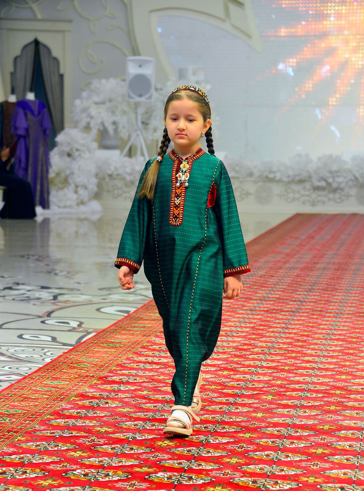 В столице Туркменистана проходит «Неделя моды-2022»