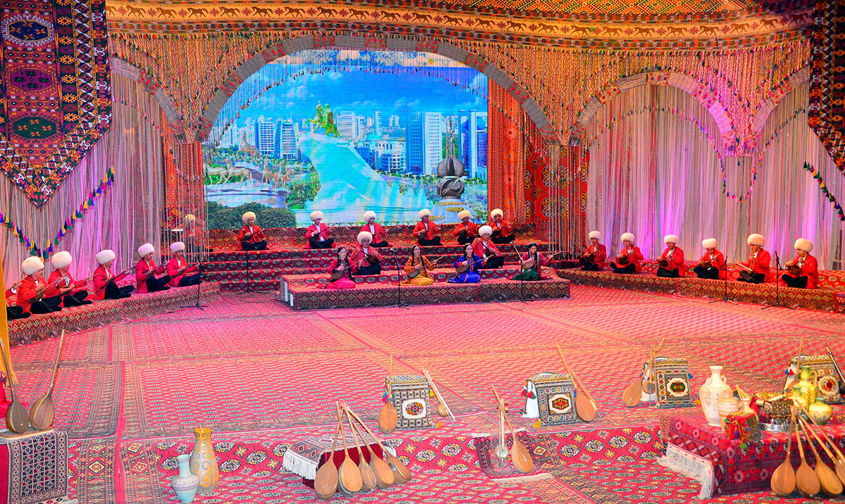 В Ашхабаде прошёл финальный тур конкурса «Çalsana, bagşy!»