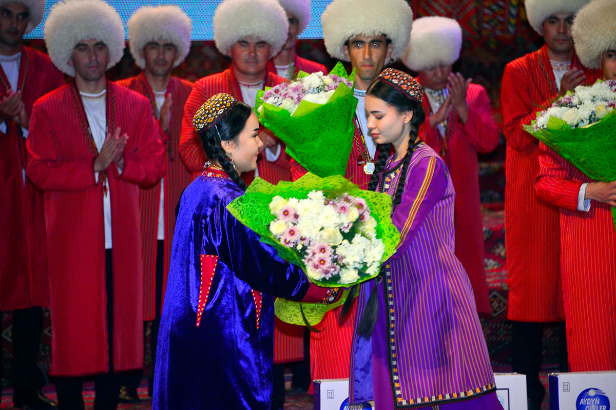 В Ашхабаде прошёл финальный тур конкурса «Çalsana, bagşy!»