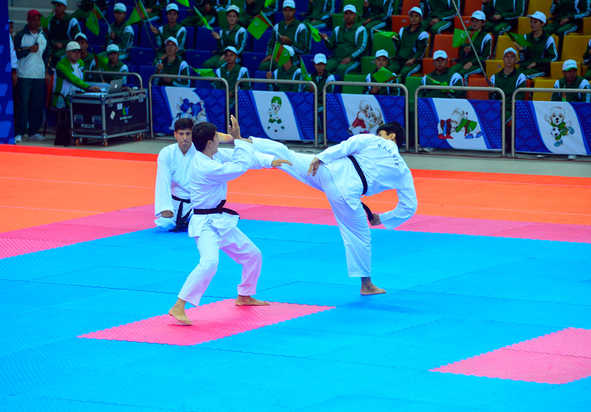 Aşgabatda halkara ýaryşlarda baýrakly orunlary eýelän türgenleri sylaglamak dabarasy geçirildi