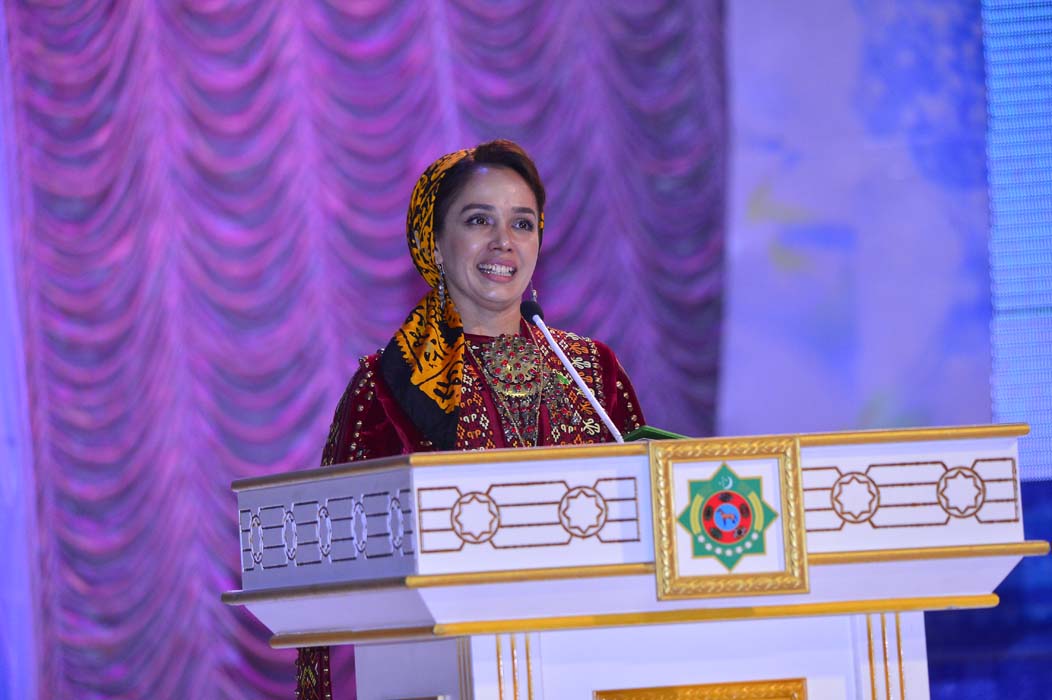 Watanymyzyň we jemgyýetimiziň öňdebaryjylaryna döwlet sylaglary