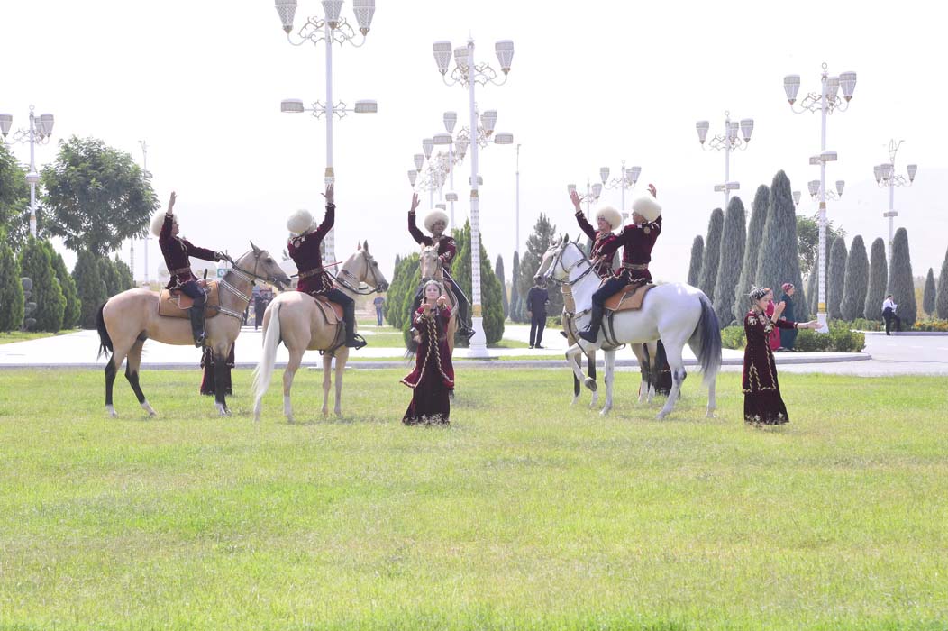 Праздничный концерт в честь священной независимости Отчизны