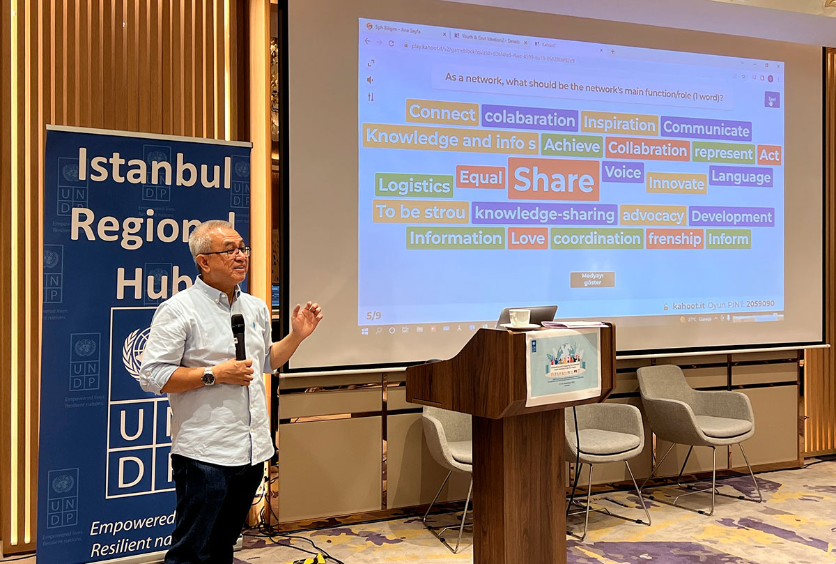 Ildeşlerimiz ýaşlaryň ekologik işjeňligi boýunça sebitleýin maslahata gatnaşdylar