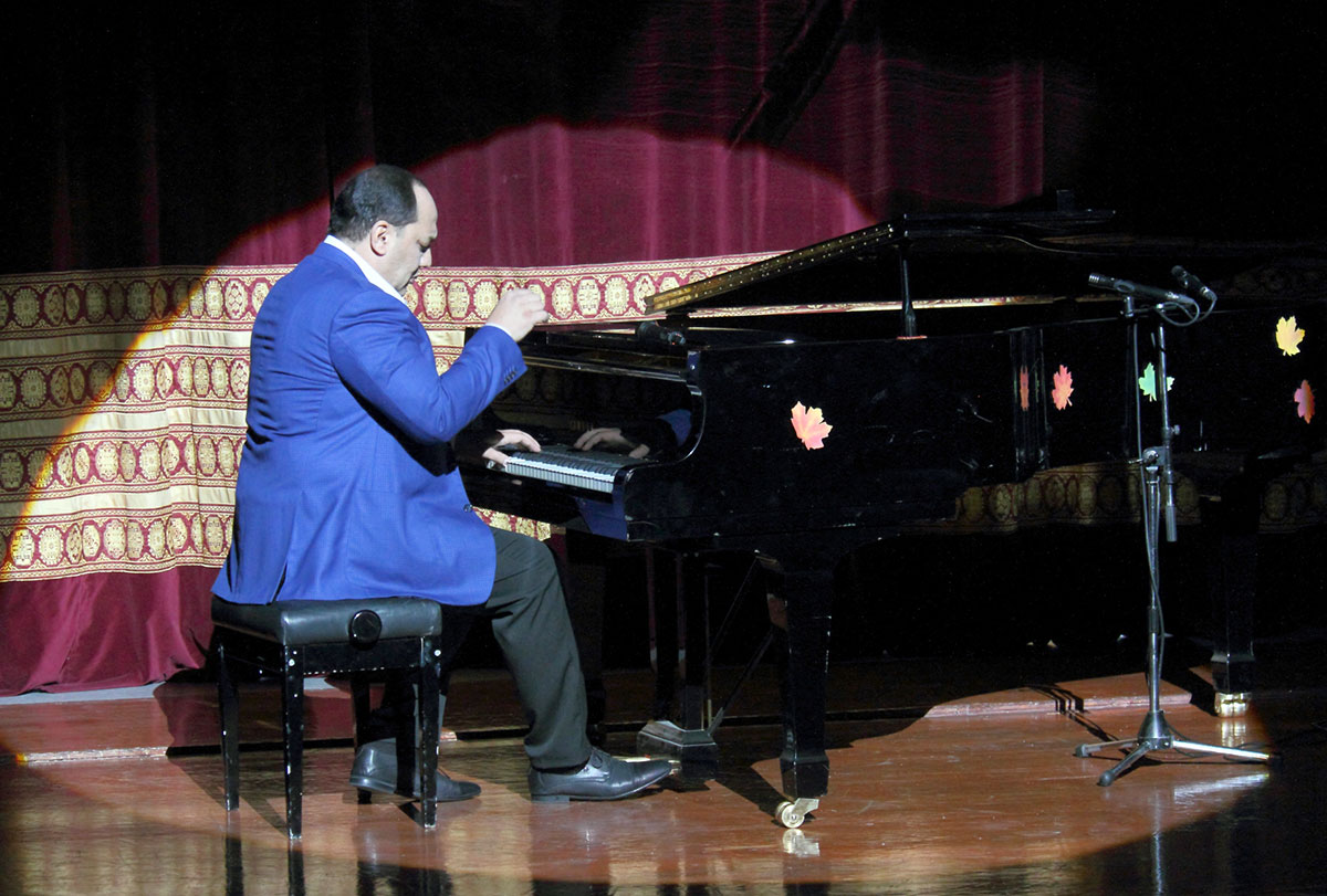 Вечер музыки, пропитанный осенним ароматом