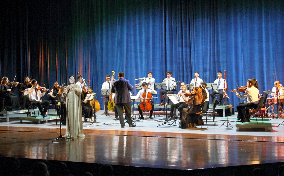 Вечер музыки, пропитанный осенним ароматом