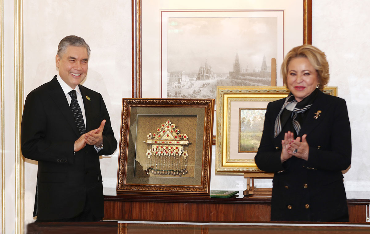 Hyzmatdaşlyk boýunça türkmen-russiýa parlamentara toparyny döretmek hakynda Ylalaşyga gol çekildi