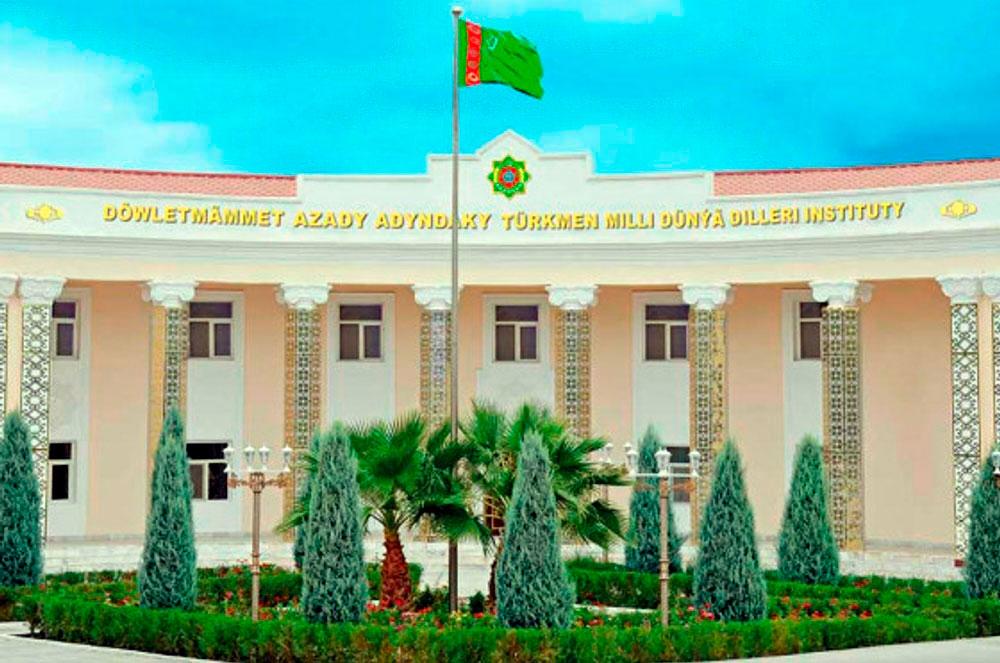 The Higher Language School of Turkmenistan organizes an Olympiad in the Russian language for students