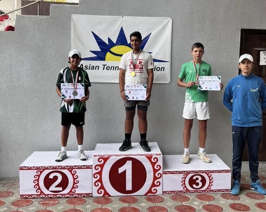 Türkmen tennisçisi ATF Duşanbe Open U14 ýaryşynda kümüş we bürünç medal gazandy