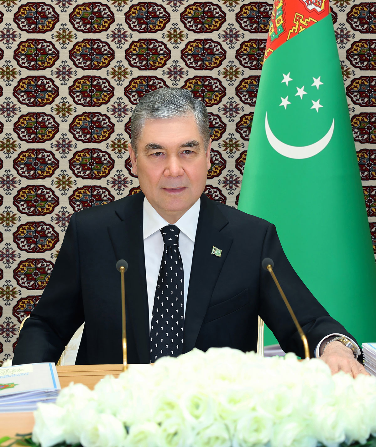 Arkadag şäherine degişli wezipeleri ýerine ýetirmek boýunça bilelikdäki mejlis