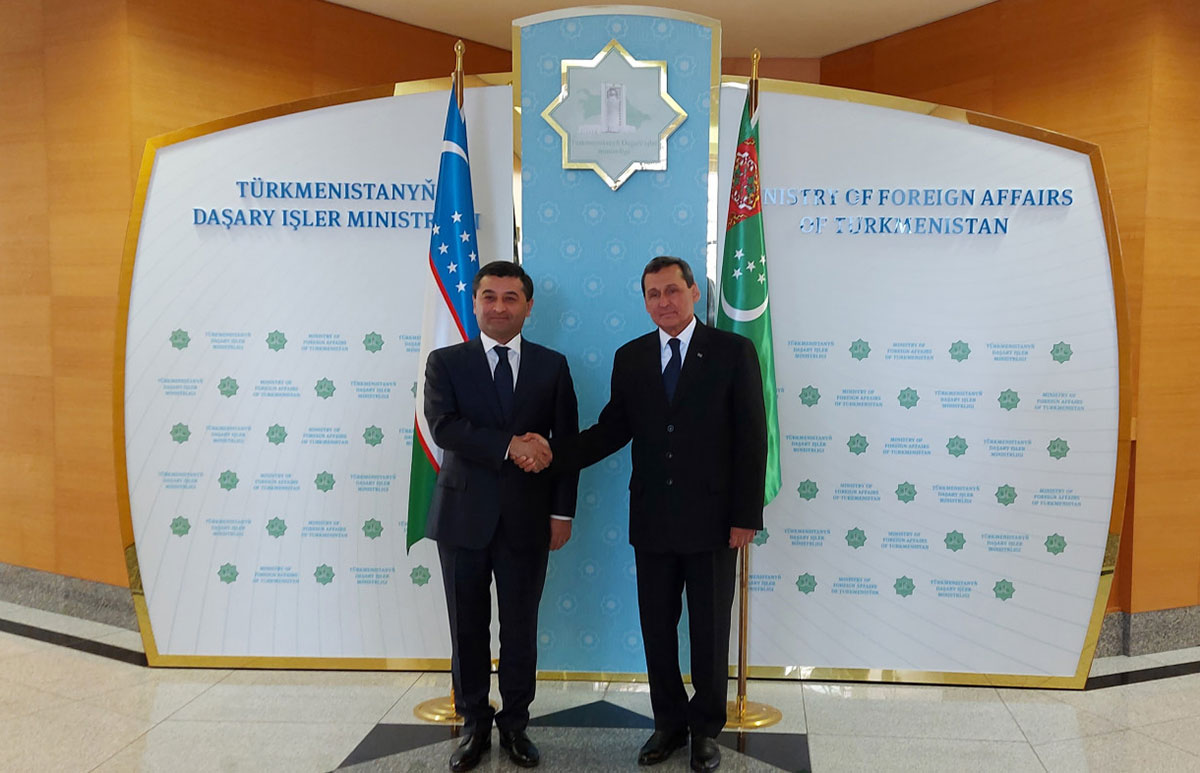 В Ашхабаде состоялись туркмено-узбекские межмидовские консультации