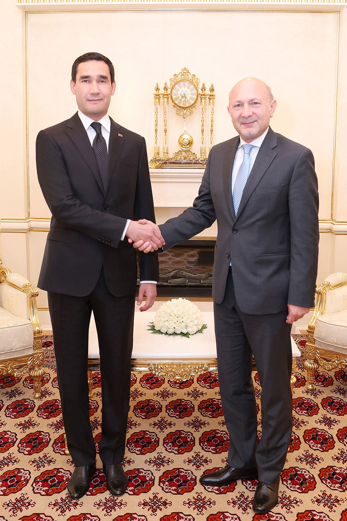 Türkmenistanyň Prezidenti BMG-niň Baş sekretarynyň Ýörite wekili, BMG-niň Merkezi Aziýa üçin öňüni alyş diplomatiýasy boýunça sebit merkeziniň ýolbaşçysyny kabul etdi