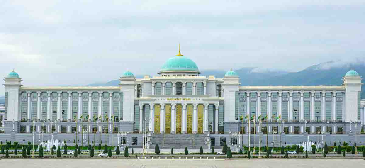 A meeting of the Halk Maslahaty of Turkmenistan began in Ashgabat