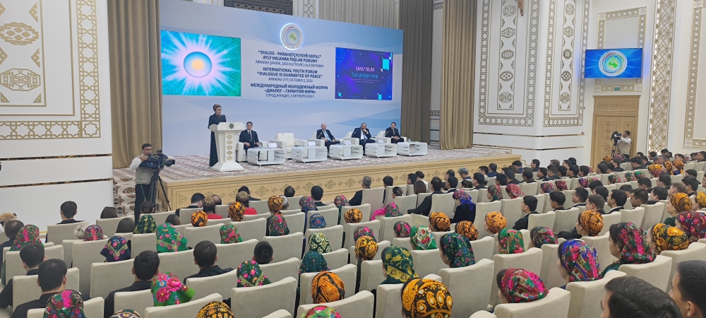Türkmenistanda halkara ýaşlar forumy geçirildi
