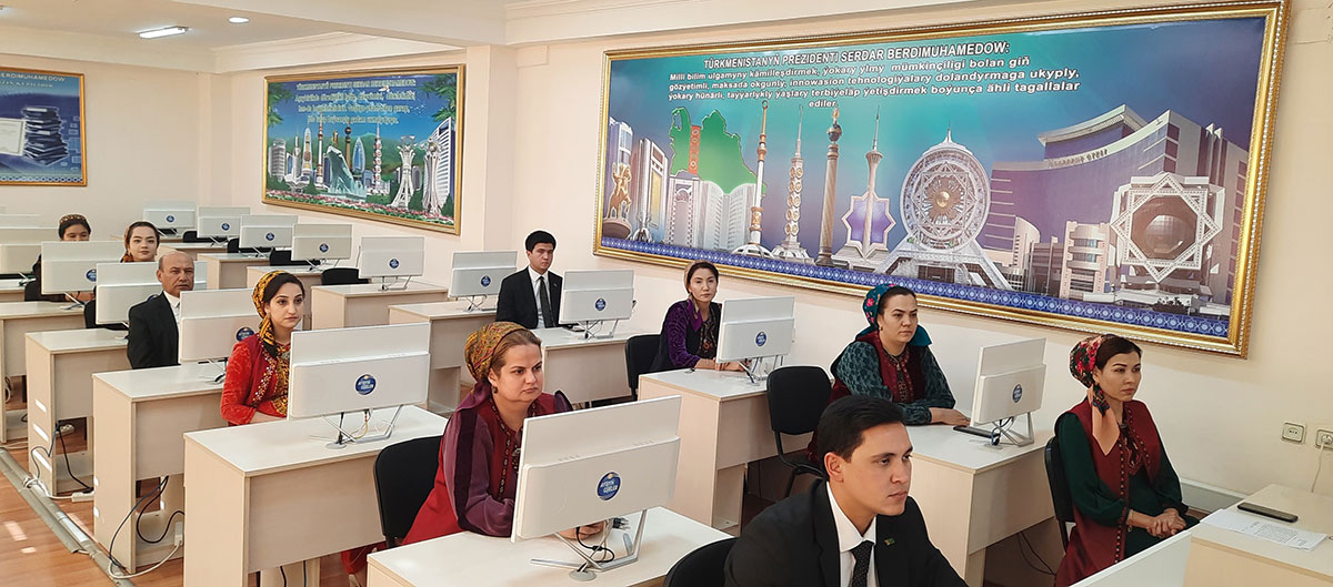 Ýurdumyzyň ýokary okuw mekdepleri maglumat tehnologiýalary boýunça bilelikde maslahat geçirdiler
