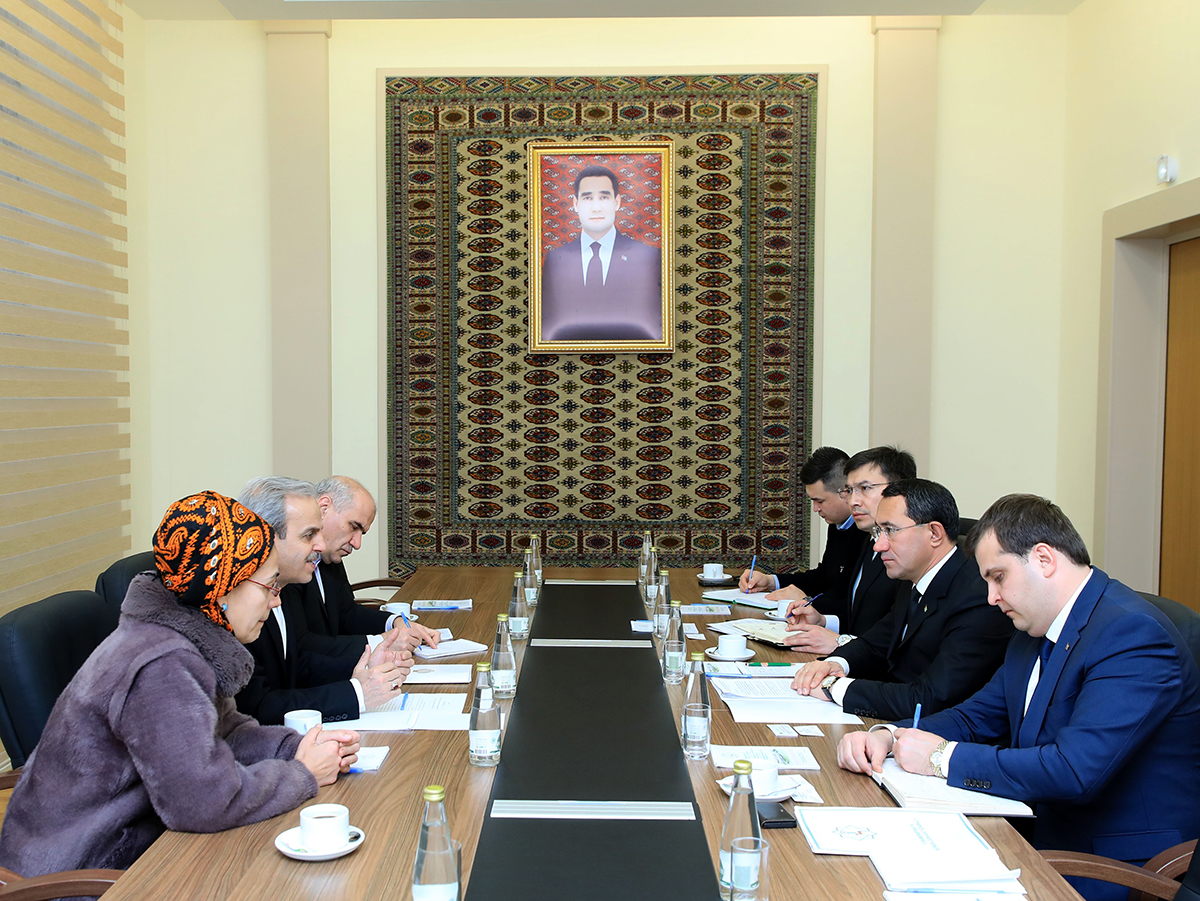 Участие в «ExpoIran-2024» - дополнительная возможность продвижения экспортной продукции туркменских предпринимателей