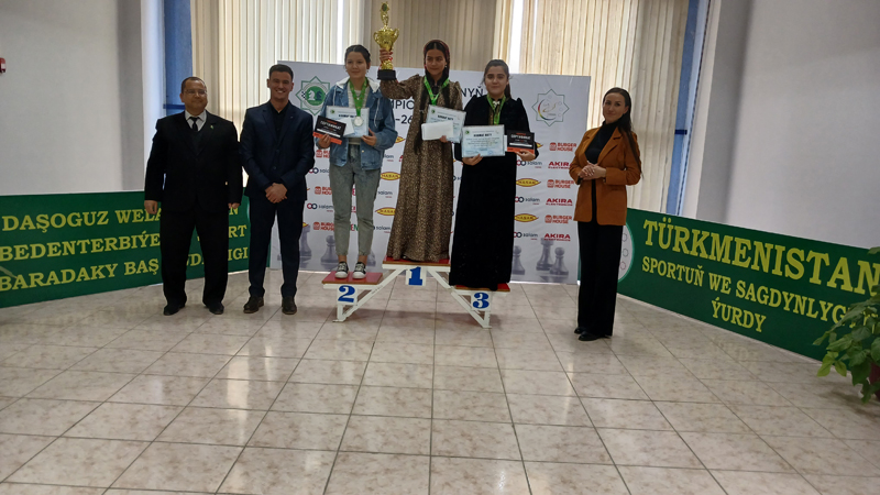 The composition of the women's top league of the Turkmenistan Chess Championship was determined