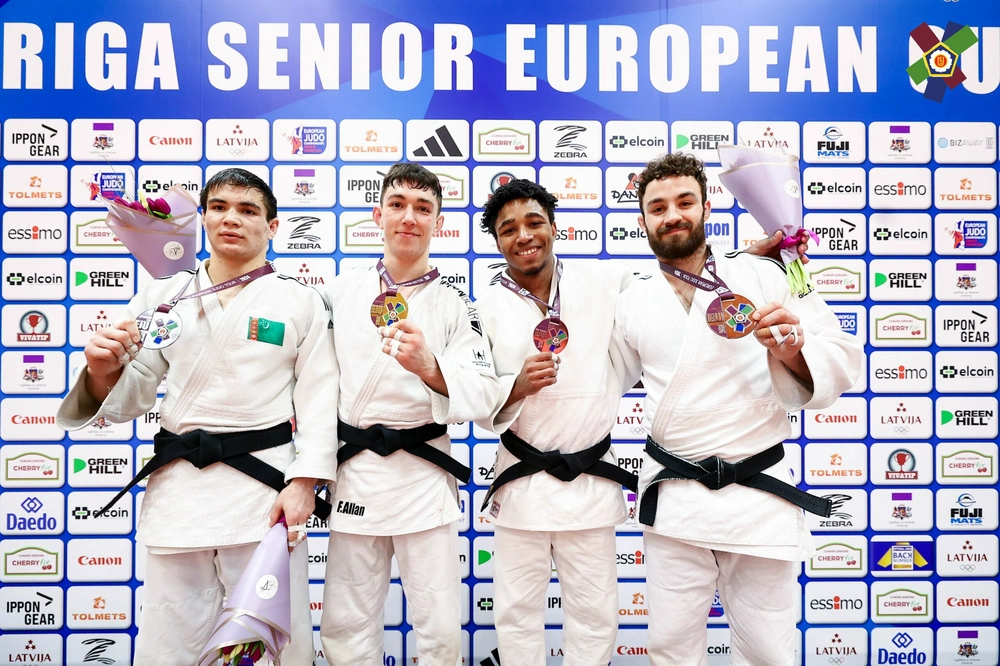 Туркменский дзюдоист завоевал серебро на Кубке Европы в Риге