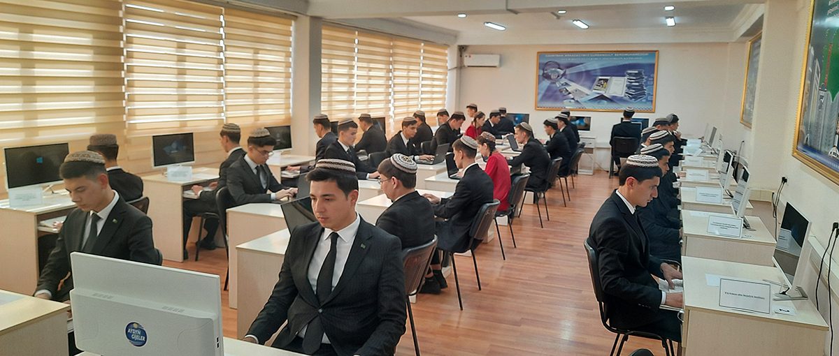 The Architectural and Construction University of Turkmenistan announced the winners of the CyberQuest hackathon
