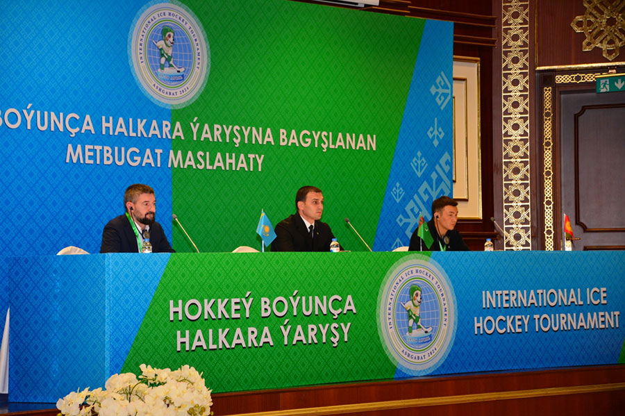 Holding an International Ice Hockey Tournament in Ashgabat is the Main Topic of a Media Forum