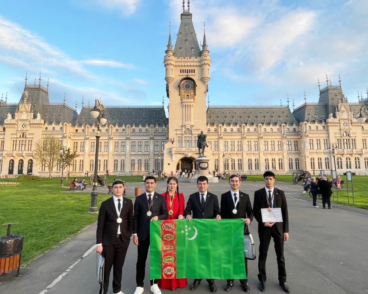 Turkmen students won 17 medals at the Mathematical Olympiad in Romania