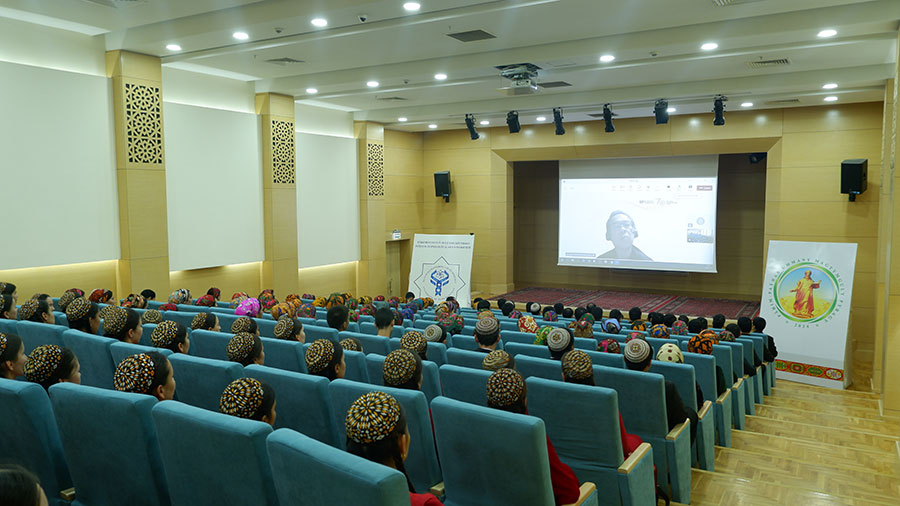 Вопросы методики преподавания обсудили представители туркменского вуза и организации CDIO