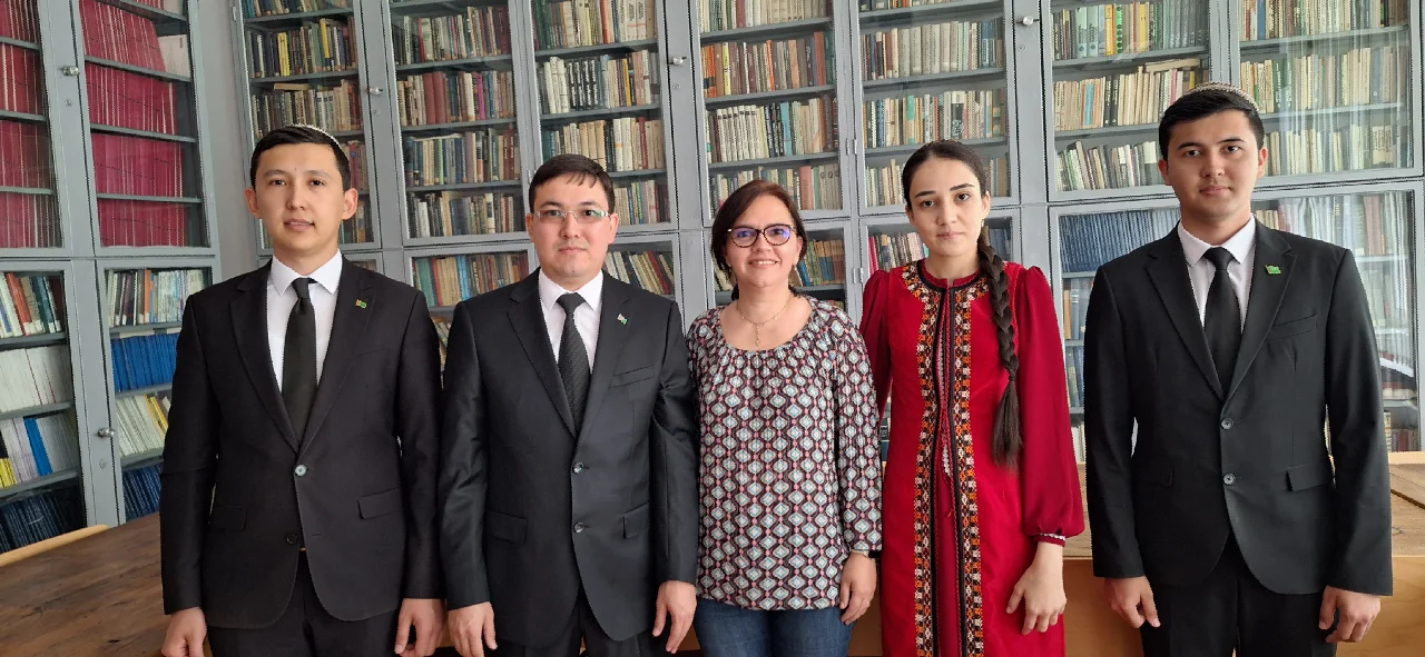 Студент из Туркменистана занял 1 место на XII Международной олимпиаде по общей физике в Бухаресте