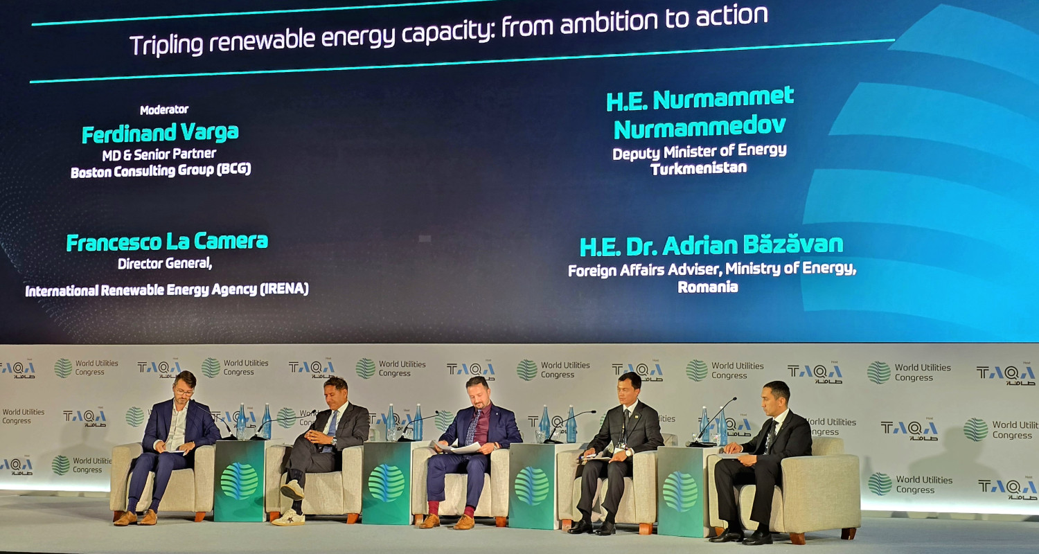 Türkmenistanyň wekiliýeti Abu-Dabi şäherinde geçirilen Bütindünýä jemagat hyzmatlary kongresine gatnaşdy