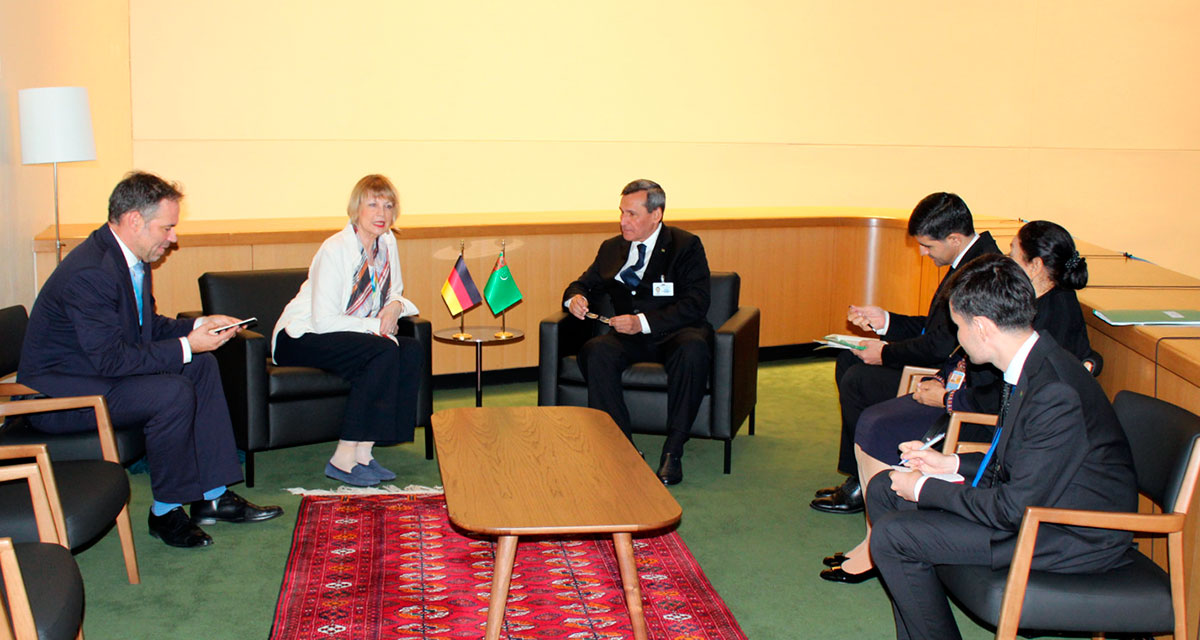 Обсуждены вопросы сотрудничества с Организацией по безопасности и сотрудничеству в Европе