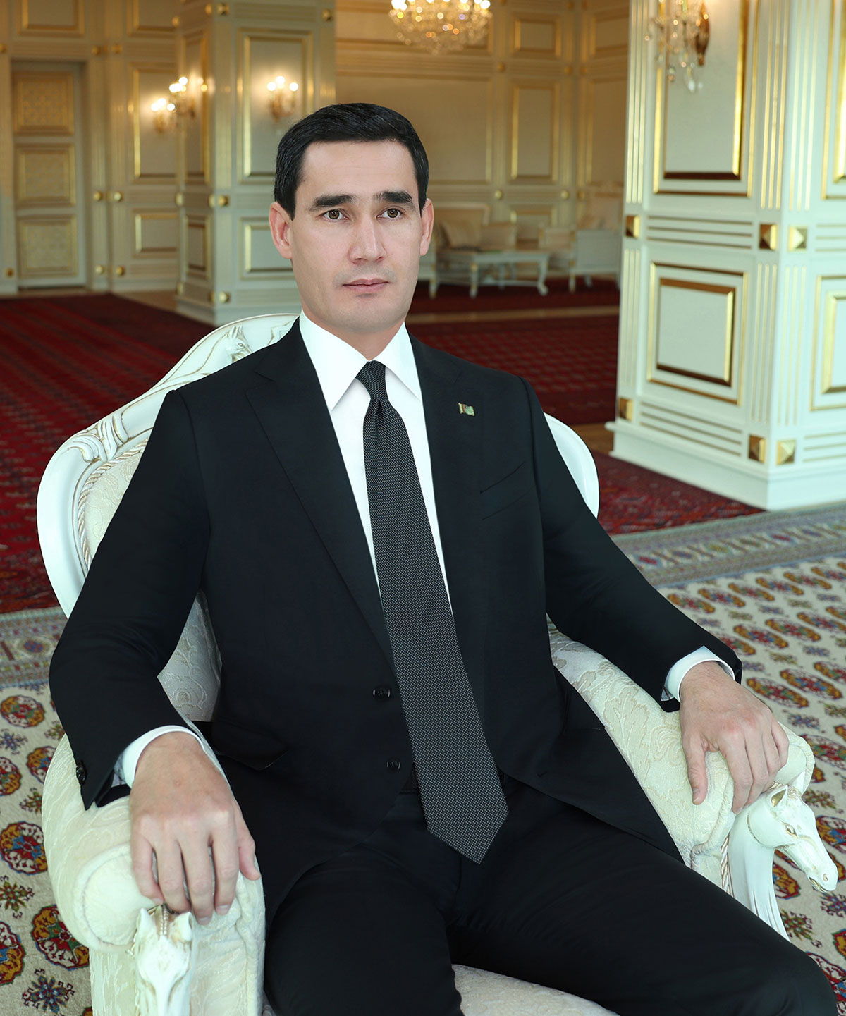 Türkmenistanyň Prezidenti Halkara ahalteke atçylyk sport toplumyndaky baýramçylyk dabaralaryna gatnaşdy