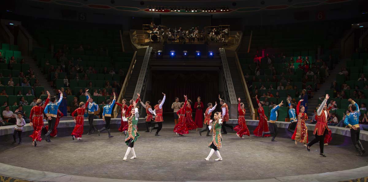 Türkmenistanyň Garaşsyzlygynyň 33 ýyllygy mynasybetli sirk tomaşasy