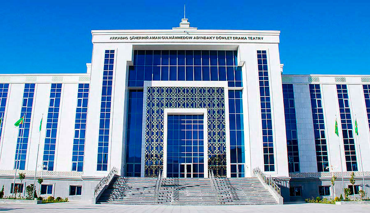 Paýtagtymyzyň we Arkadag şäheriniň teatrlarynda görkeziljek sahna oýunlary