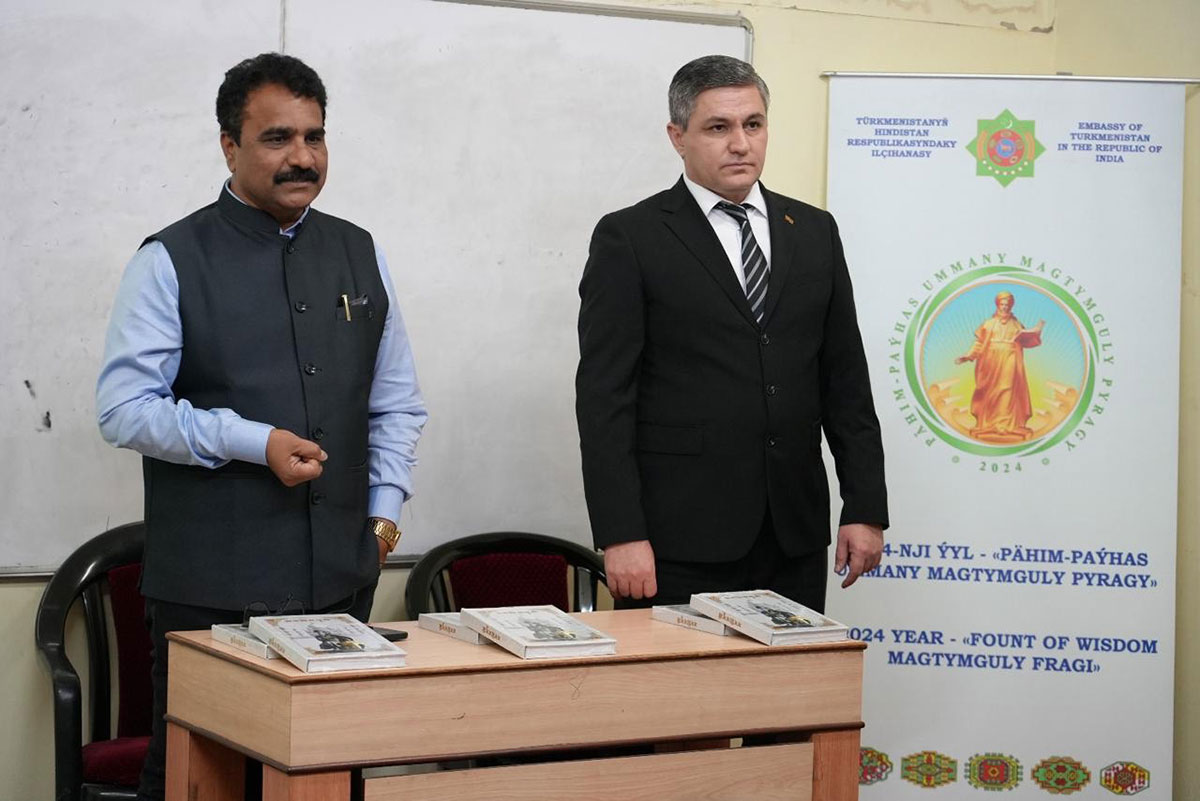 Представители Посольства Туркменистана в Индии провели встречи в вузах Хайдарабада и Пуны