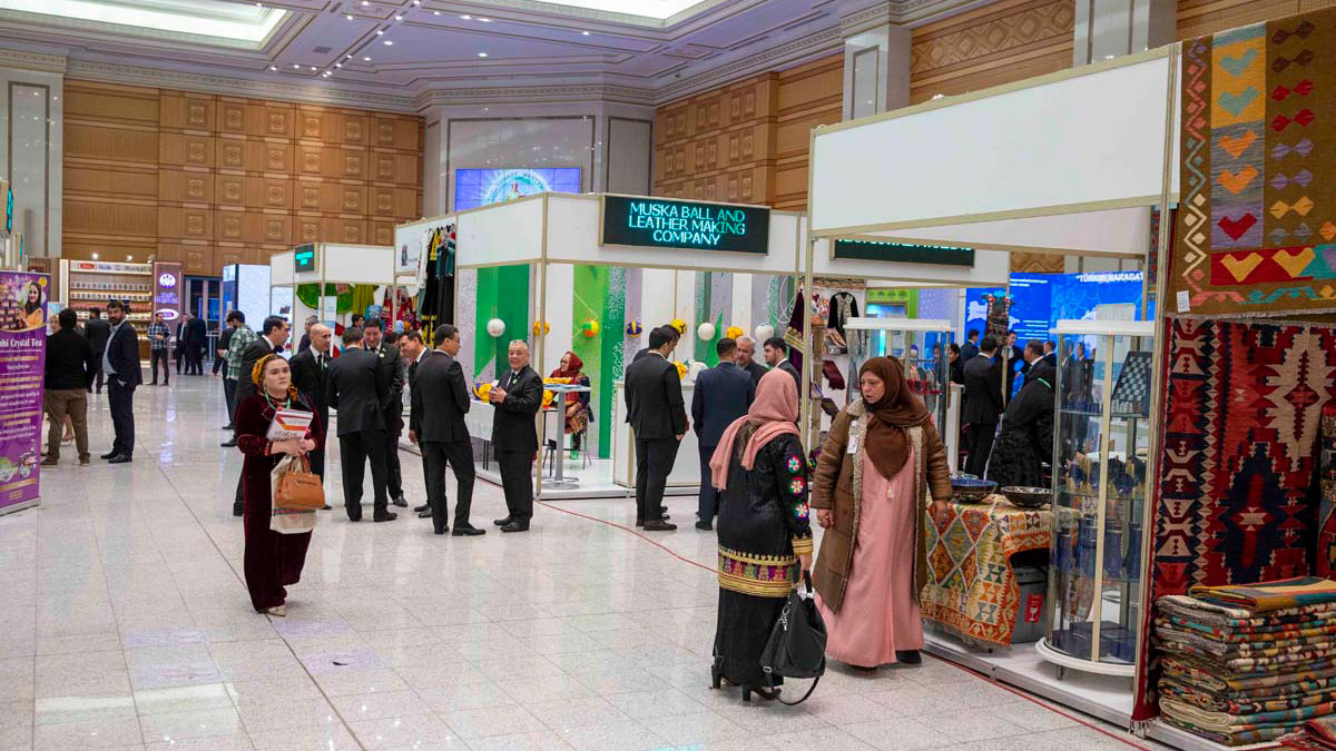 Paýtagtymyzda Owganystanyň önümleriniň sergisini we işewürlik maslahatyny geçirmäge taýýarlyk görülýär