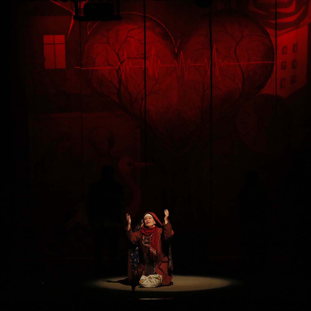 The theme of motherhood resonates on the theater stages of the country