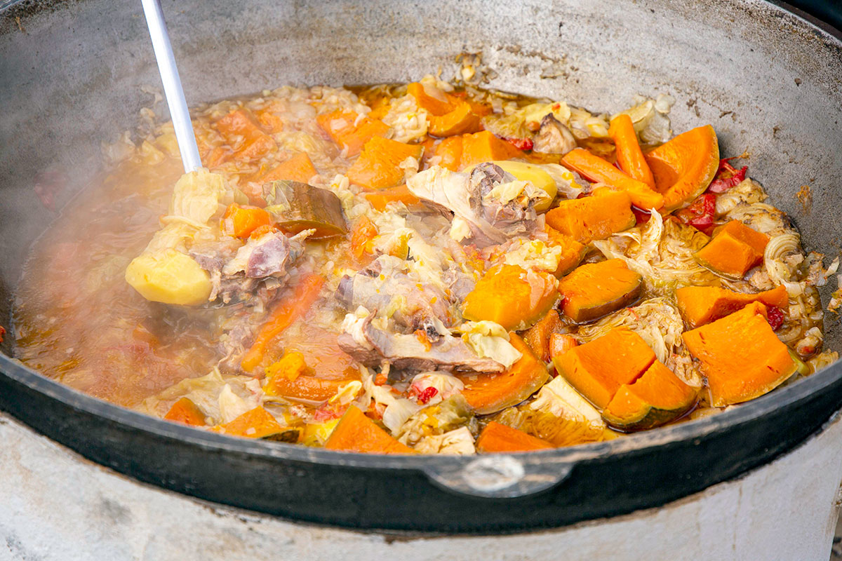 Photo report: the atmosphere of a large turkmen toy at the «Nowruz ýaýlasy»