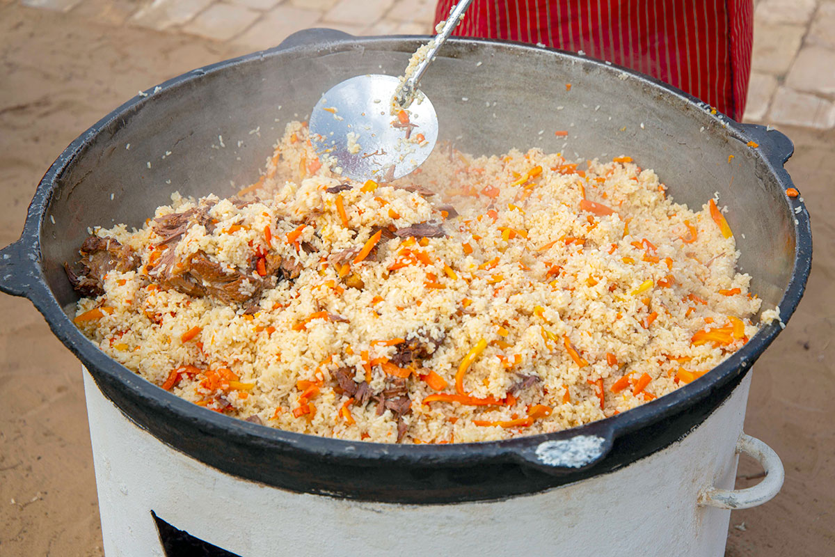 Photo report: the atmosphere of a large turkmen toy at the «Nowruz ýaýlasy»