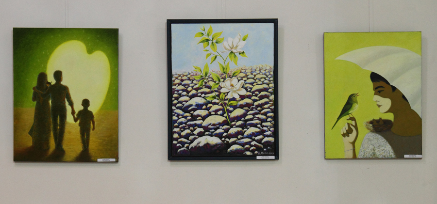 Works by master Annageldi Jumaniyazov and his two students on display