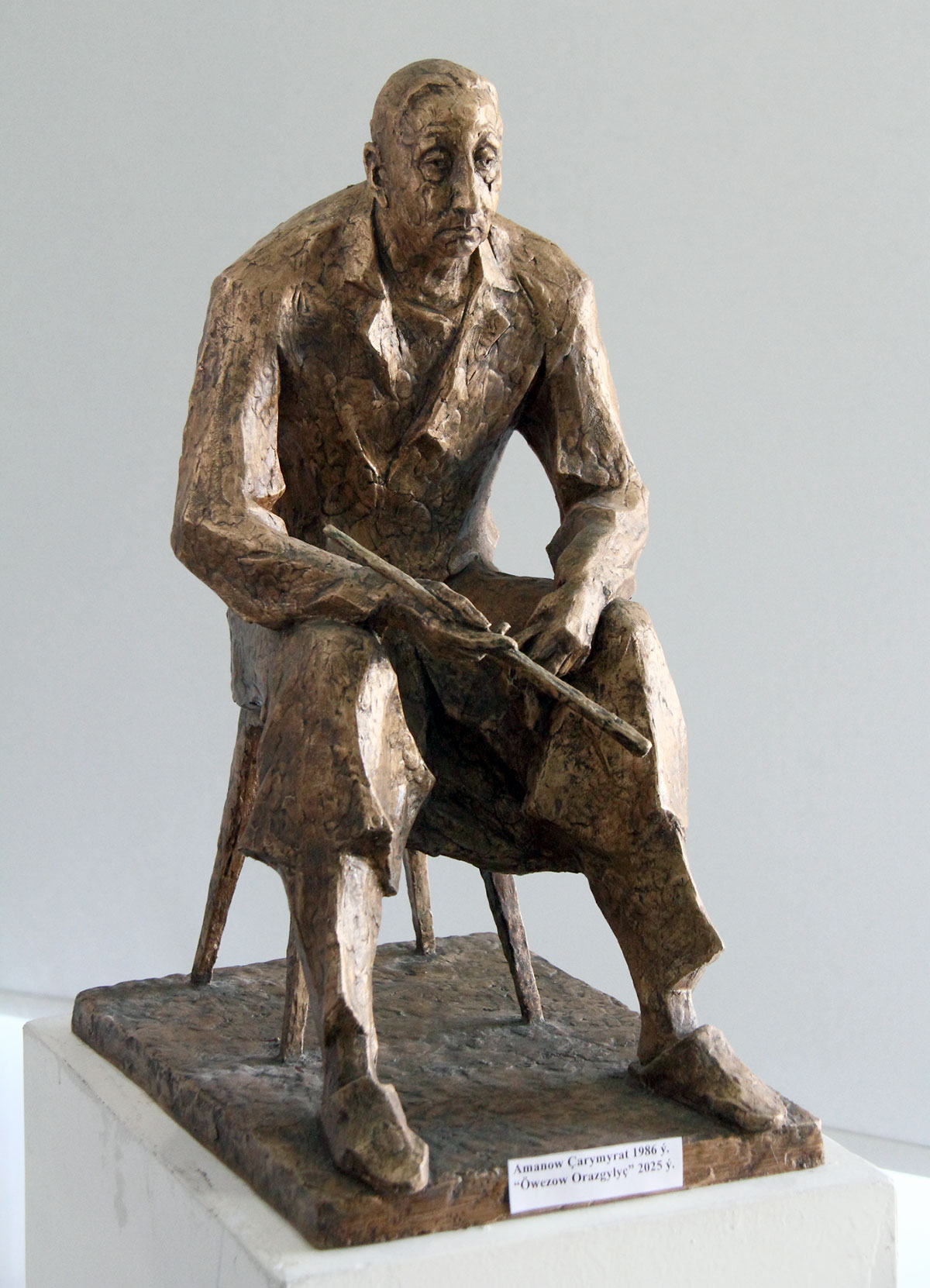 Artist Orazgylych Ovezov celebrates his anniversary