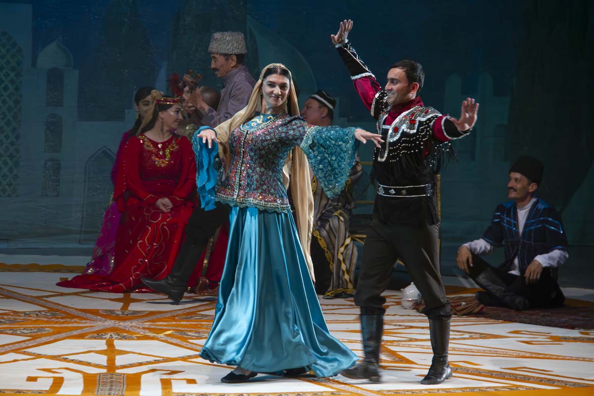 В ознаменование отмечаемого в этом году 30-летия нейтралитета Туркменистана