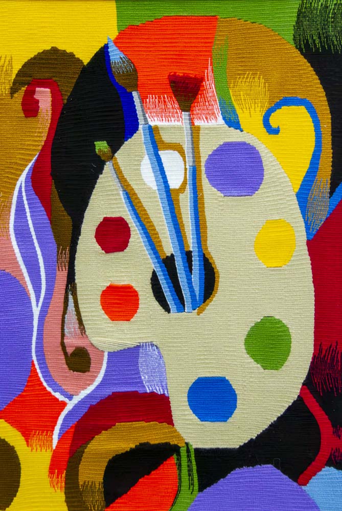 Выставка детских работ, посвященная Международному году мира и доверия