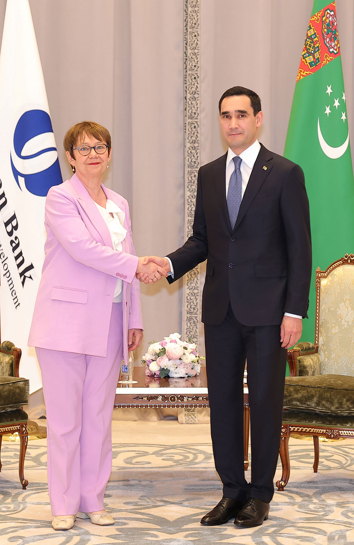 President of Turkmenistan met with the head of the European Bank for Reconstruction and Development