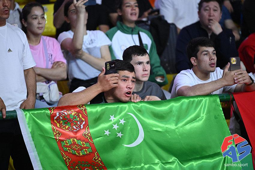 Türkmen samboçylary Daşkent şäherinde geçirilen Aziýanyň we Okeaniýanyň bilelikdäki çempionatynda 18 medal gazandylar