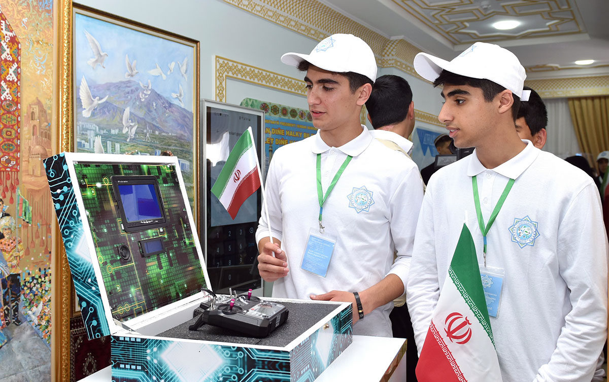 Aşgabatda mekdep okuwçylaryň arasynda II halkara matematika olimpiadasy başlandy