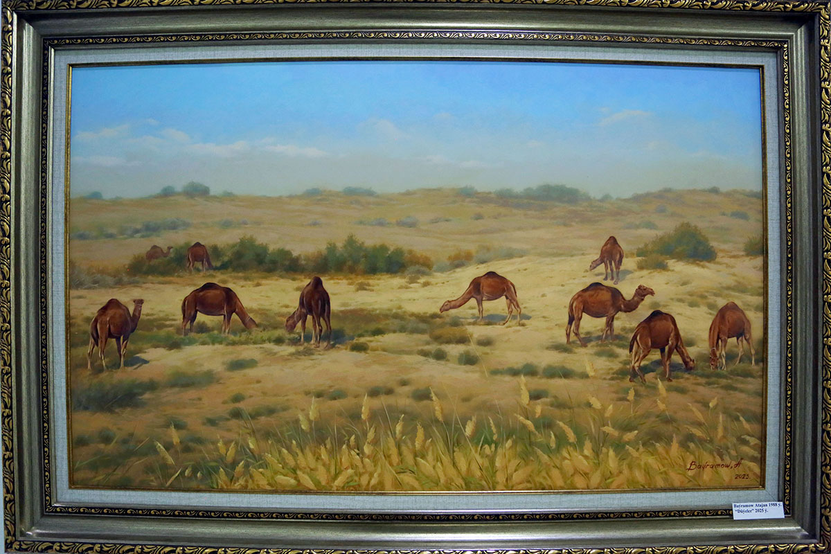 Exhibitions opened in Ashgabat in honor of the Flag Day and Constitution Day of Turkmenistan