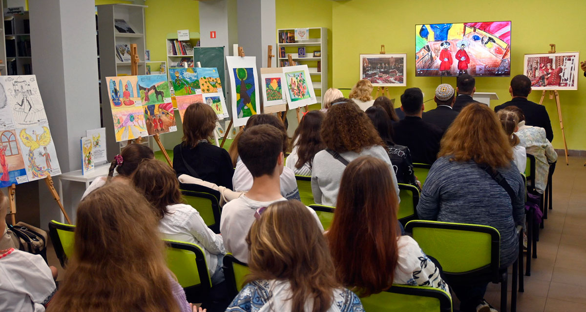 Turkmen Carpet Day Celebrated in Kyiv